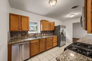6644 Fisher Rd, Dallas, TX 75214 - Photo 11