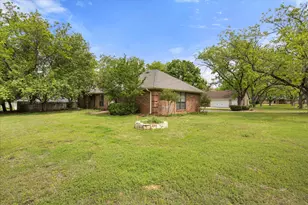 6023 Melrose Cir, Granbury, TX 76049 - Photo 31