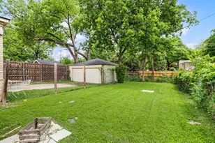 412 N Montreal Ave, Dallas, TX 75208 - Photo 11