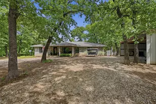 4476 Co Rd 107, Gainesville, TX 76240 - Photo 3