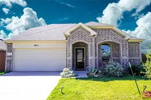 733 Alden Dr, Princeton, TX 75407 - Photo 1