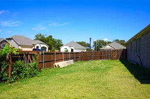 733 Alden Dr, Princeton, TX 75407 - Photo 19