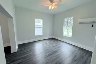 1326 W Sears St, Denison, TX 75020 - Photo 5