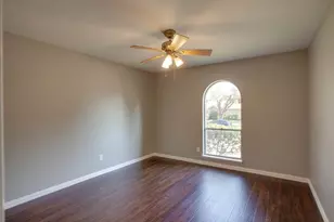 1320 Cherry Hill Ln, Lewisville, TX 75067 - Photo 15