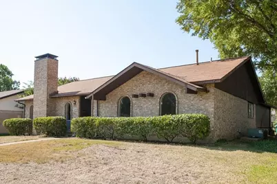1320 Cherry Hill Lane, Lewisville, TX 75067 - Photo 3