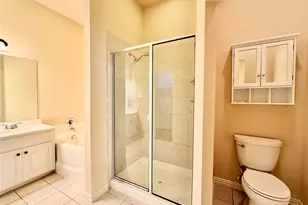 921 Raleigh Path Rd, Denton, TX 76208 - Photo 11