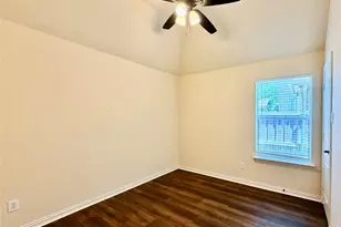 921 Raleigh Path Rd, Denton, TX 76208 - Photo 15