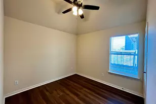 921 Raleigh Path Rd, Denton, TX 76208 - Photo 11