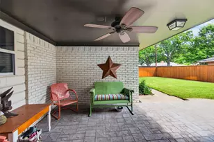 6233 Crestmont Dr, Dallas, TX 75214 - Photo 27