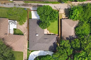 6233 Crestmont Dr, Dallas, TX 75214 - Photo 33