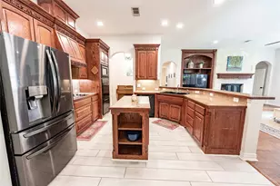 735 Sleepy Hollow Ln, Valley View, TX 76272 - Photo 11