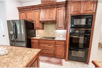 735 Sleepy Hollow Lane, Valley View, TX 76272 - Photo 9