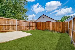 614 E College St, Sherman, TX 75090 - Photo 11