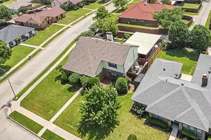 1732 Mayflower Dr, Carrollton, TX 75007 - Photo 33