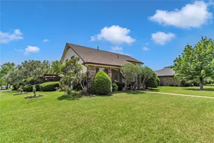 1732 Mayflower Dr, Carrollton, TX 75007 - Photo 29