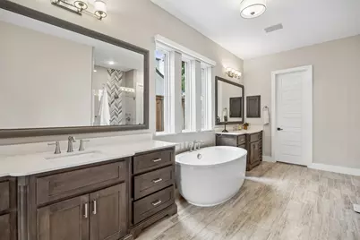 12108 Fieldwood Lane, Dallas, TX 75244 - Photo 19