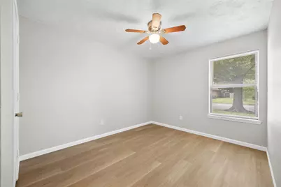 6219 Kelly Elliott Road, Arlington, TX 76001 - Photo 13