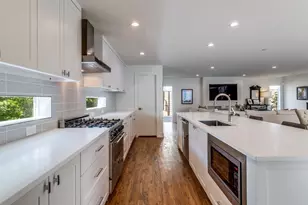 5907 Lindell Ave, Dallas, TX 75206 - Photo 3