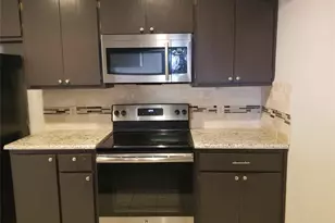 1223 Dallas Dr, Denton, TX 76205 - Photo 3
