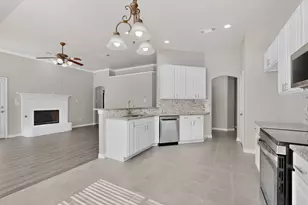 612 Mooney Dr, Saginaw, TX 76179 - Photo 11