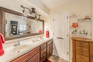 5912 Meadow Wood Ln, Fort Worth, TX 76112 - Photo 27