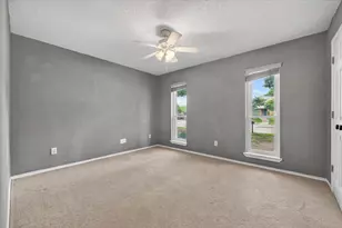 1000 Oxfordshire Dr, Carrollton, TX 75007 - Photo 29