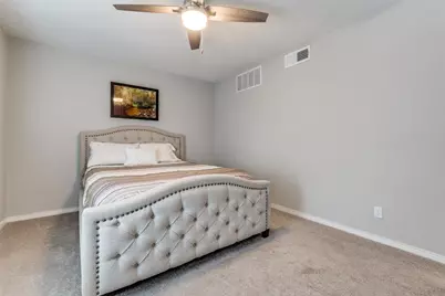 9910 Royal Lane #1006, Dallas, TX 75231 - Photo 17