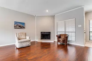 9910 Royal Ln, Dallas, TX 75231 - Photo 9