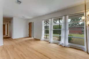 203 Lakeridge Rd, Lakeside, TX 76108 - Photo 9
