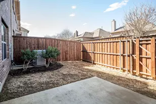 2971 Stunning Dr, Little Elm, TX 75068 - Photo 17