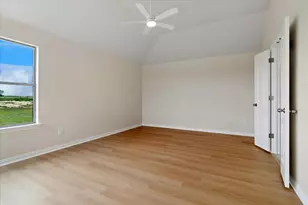 11000 Owl Creek Dr, Fort Worth, TX 76179 - Photo 17