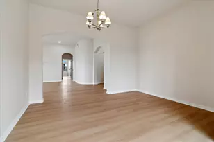 11000 Owl Creek Dr, Fort Worth, TX 76179 - Photo 11