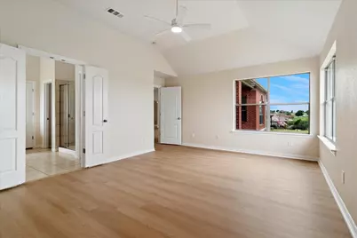 11000 Owl Creek Drive, Fort Worth, TX 76179 - Photo 13