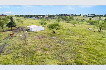 241 Gentry Road, Ennis, TX 75119 - Photo 33