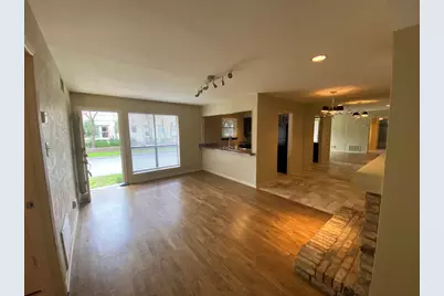 4049 Herschel Avenue #E, Dallas, TX 75219 - Photo 5
