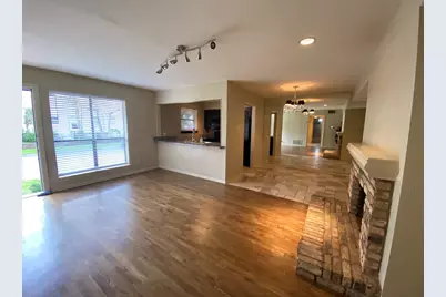 4049 Herschel Avenue #E, Dallas, TX 75219 - Photo 7