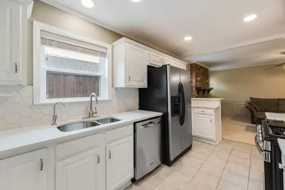 9620 Lynbrook Drive, Dallas, TX 75238 - Photo 7