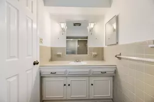 9620 Lynbrook Dr, Dallas, TX 75238 - Photo 25