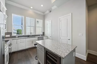 2268 Alterbrook Lane, Dallas, TX 75219 - Photo 7