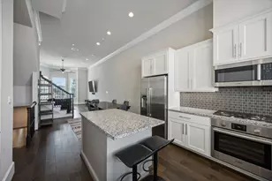 2268 Alterbrook Ln, Dallas, TX 75219 - Photo 11