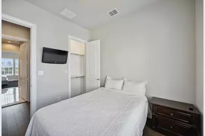 2268 Alterbrook Lane, Dallas, TX 75219 - Photo 23