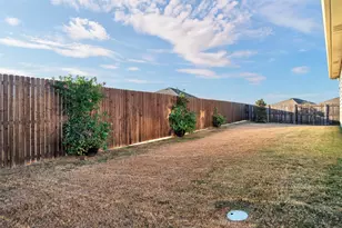 1405 Diamond Ct, Princeton, TX 75407 - Photo 29