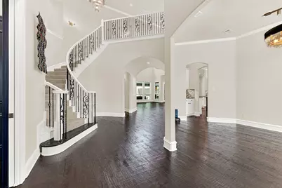 6616 Crown Forest Drive, Plano, TX 75024 - Photo 9