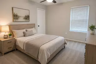 517 Signal Hill Ct S, Fort Worth, TX 76112 - Photo 7