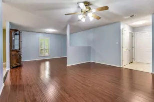 528 Lester St, Lewisville, TX 75057 - Photo 13