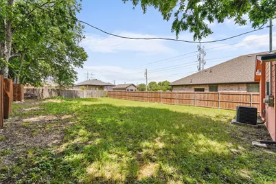 2210 El Paso Street, Grand Prairie, TX 75051 - Photo 5