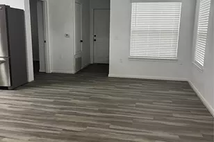 4716 Joseph Wiley St, Dallas, TX 75210 - Photo 9
