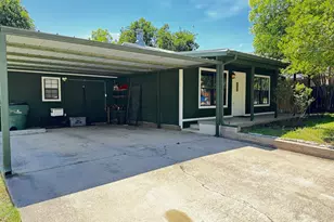 484 S 1st Ave, Stephenville, TX 76401 - Photo 3