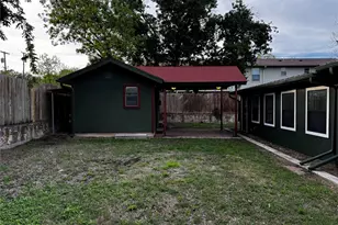 484 S 1st Ave, Stephenville, TX 76401 - Photo 25