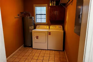 484 S 1st Ave, Stephenville, TX 76401 - Photo 21